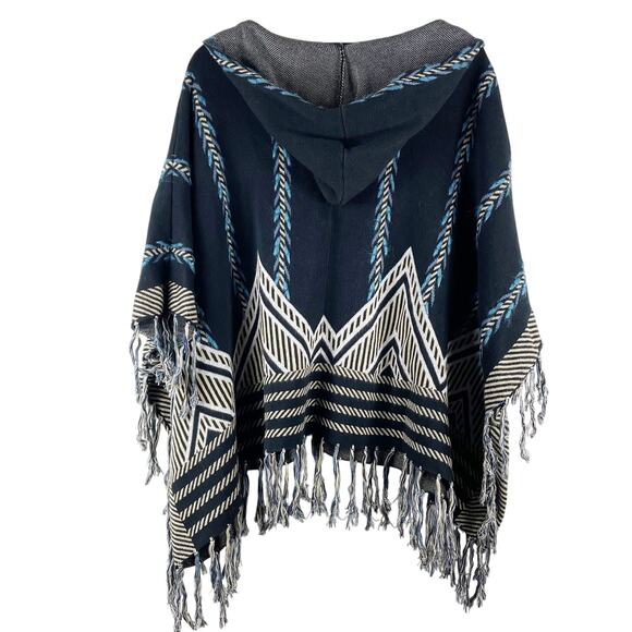 Gypsy Global Village Women's Boho Southwestern Cape One Size Black Fringe Toggle - Picture 2 of 6
